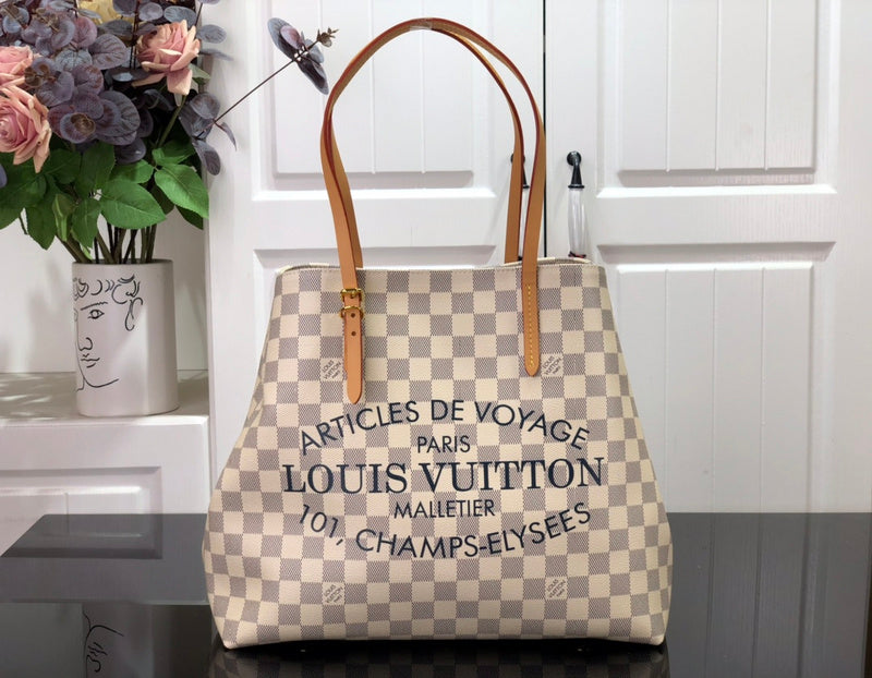 LOV - Luxurious Totes - 2219