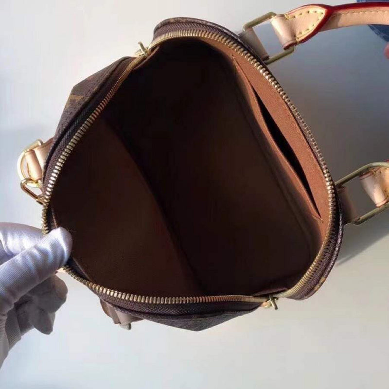LOV - Luxurious Totes - 2481