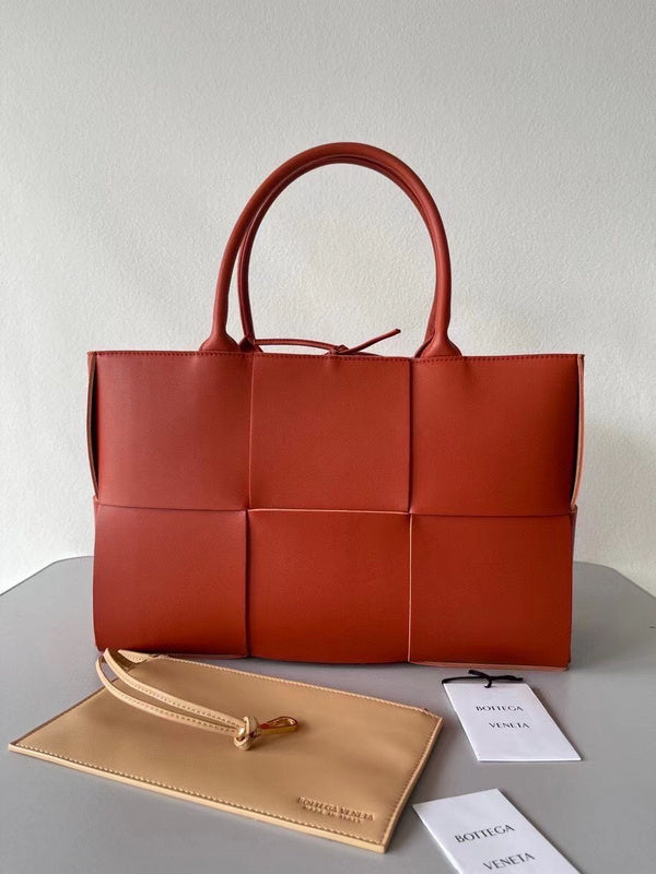 Luxurious-Totes - BV Bags - 1634