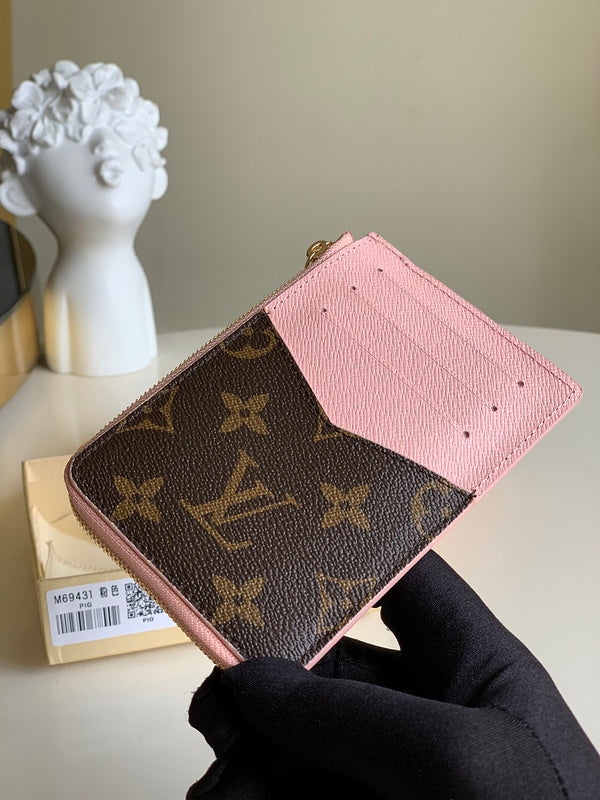 Luxurious Totes - Latest - 830