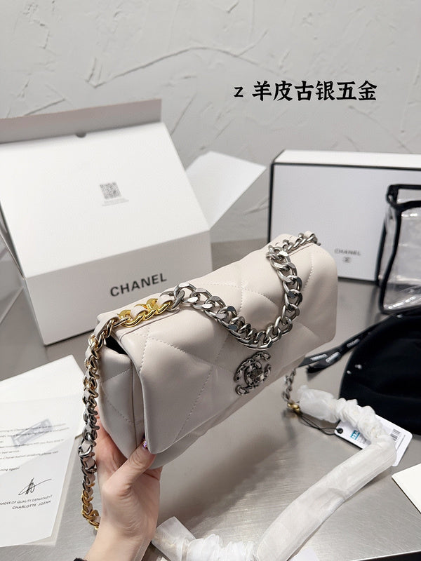 Luxurious Totes - CNL3 Bags - 185
