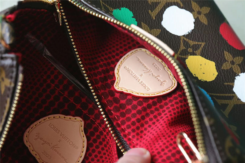 Lux-Totes - LOV Bags - 453