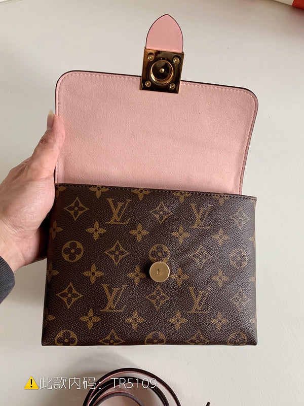 Luxurious Totes - Latest - 2359