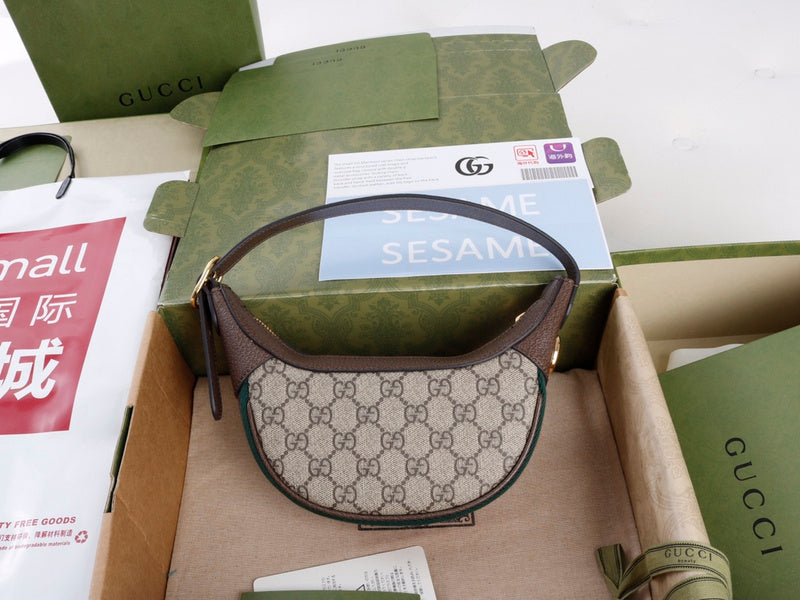 GUI - Luxurious Totes - 766