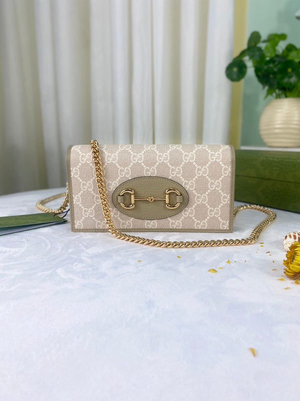 GUI - Luxurious Totes - 885