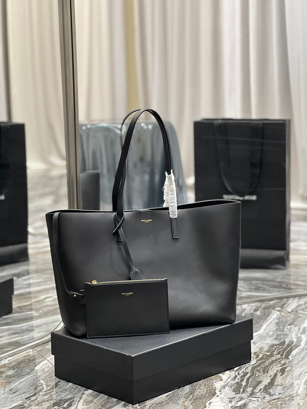 Luxurious Totes - Latest - 8241