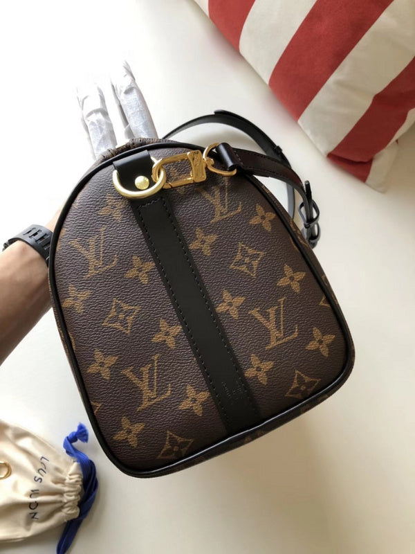 Luxurious Totes - Latest - 9697