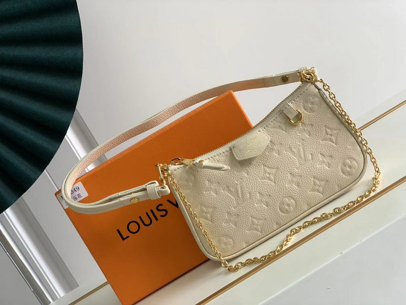 LOV - Luxurious Totes - 1913