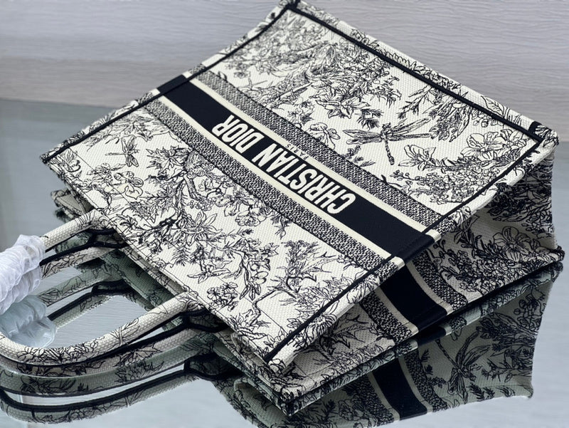 Luxurious Totes - Latest - 6270