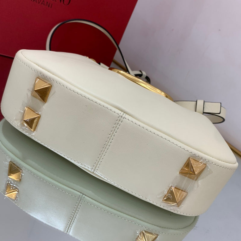 Luxurious Totes - Latest - 4445