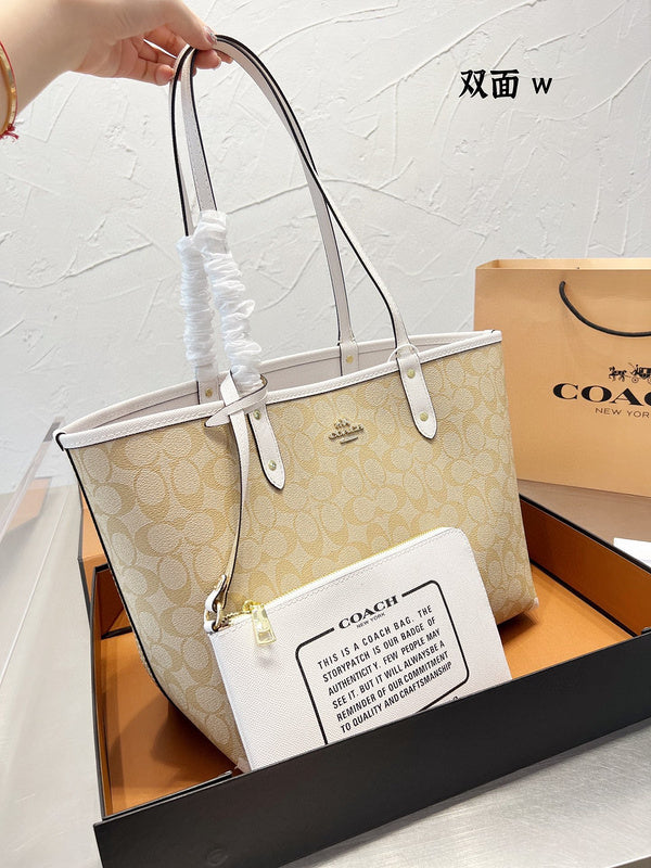 Luxurious Totes - CCH2 Bags - 131