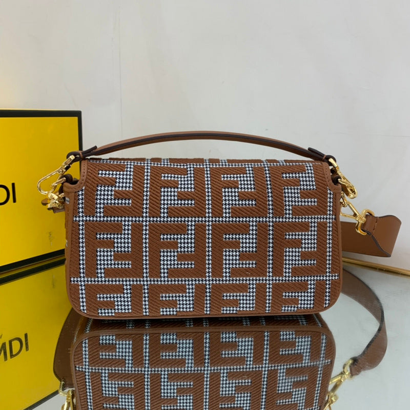 Luxurious Totes - Latest - 11374