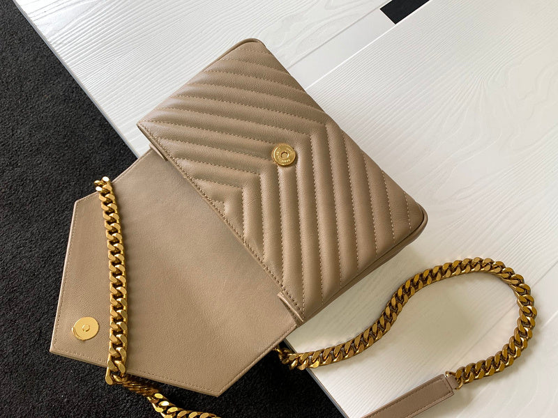 Luxurious Totes - Latest - 8192