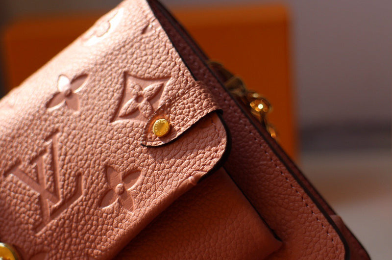 Luxurious Totes - Latest - 2648