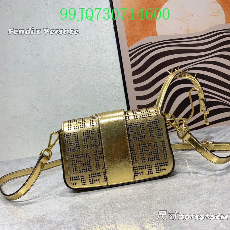 GC - Shoulder - 3357