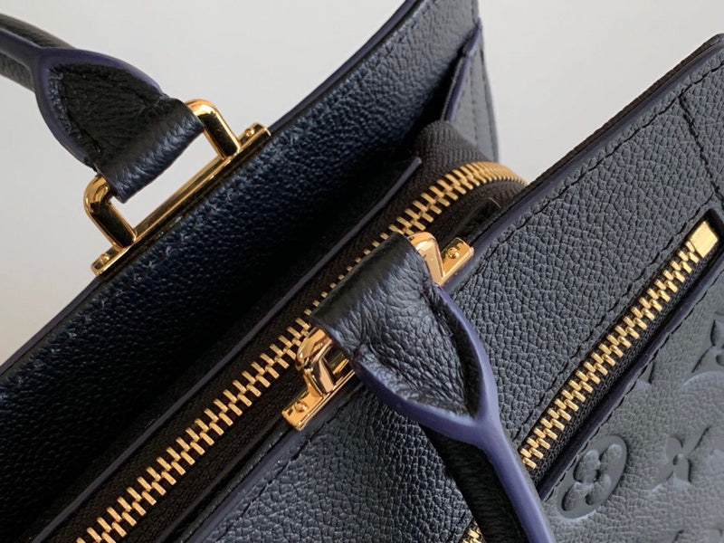 Luxurious Totes - Latest - 2765