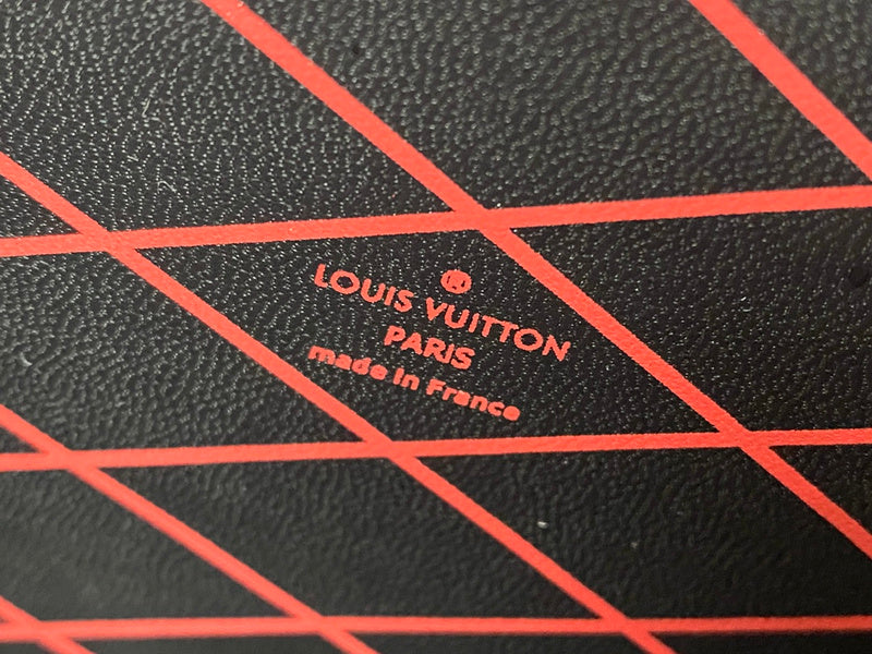 LOV - Luxurious Totes - 1632