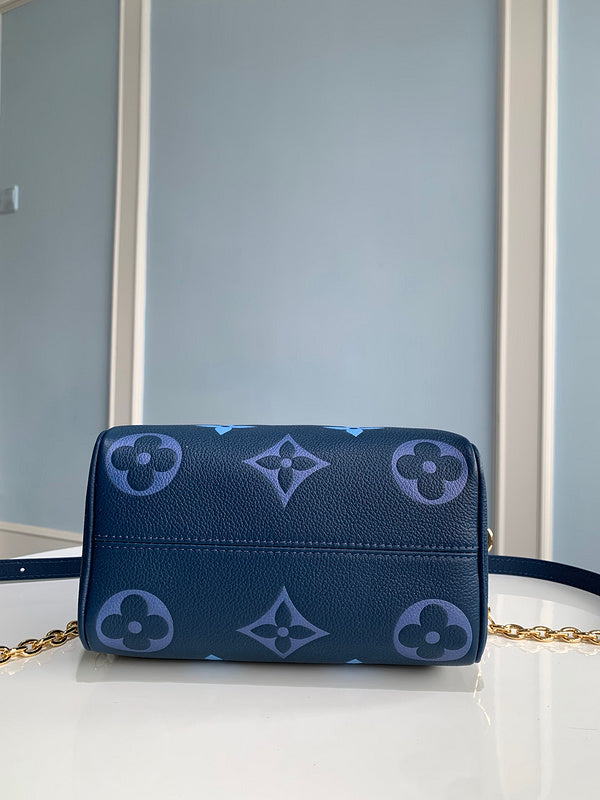 LOV - Luxurious Totes - 019
