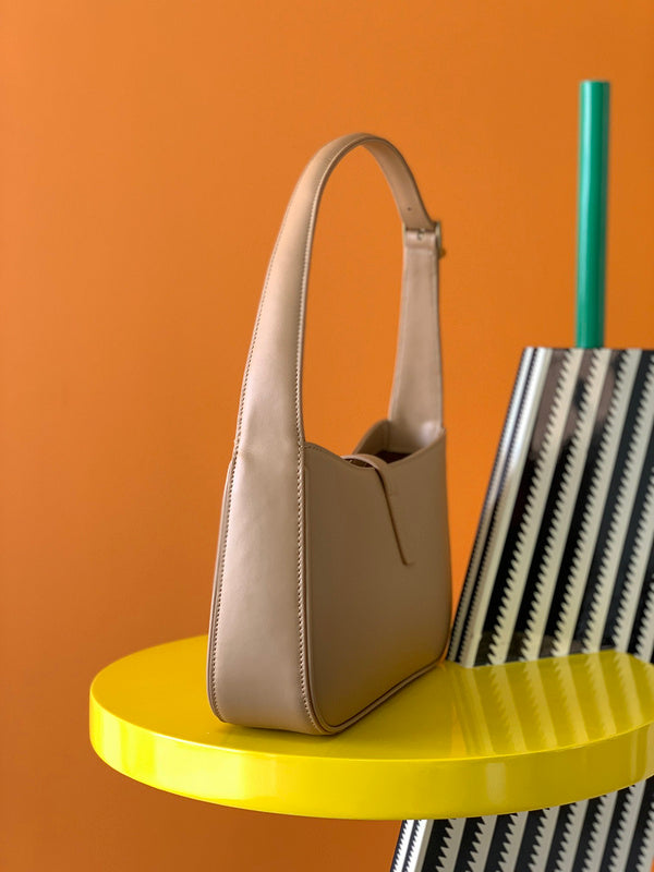 Luxurious Totes - Latest - 8578