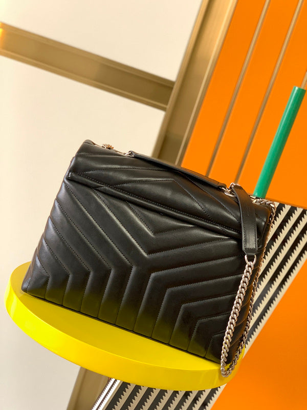 Luxurious Totes - Latest - 8570