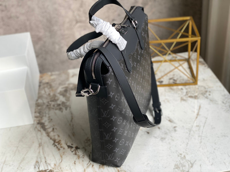 LOV - Luxurious Totes - 2033