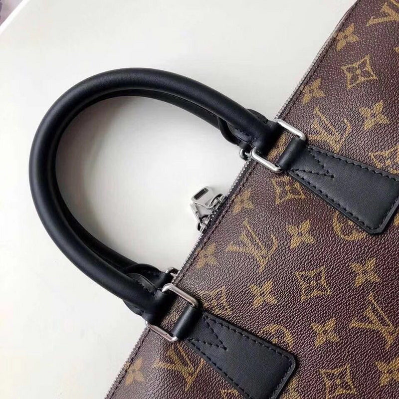 LOV - Luxurious Totes - 2636
