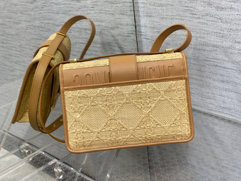 Luxurious Totes - Latest - 6364