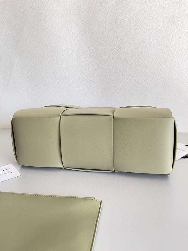 Luxurious Totes - Latest - 6971