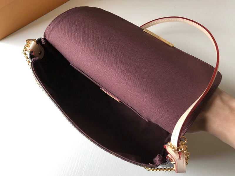 Luxurious Totes - Latest - 3636