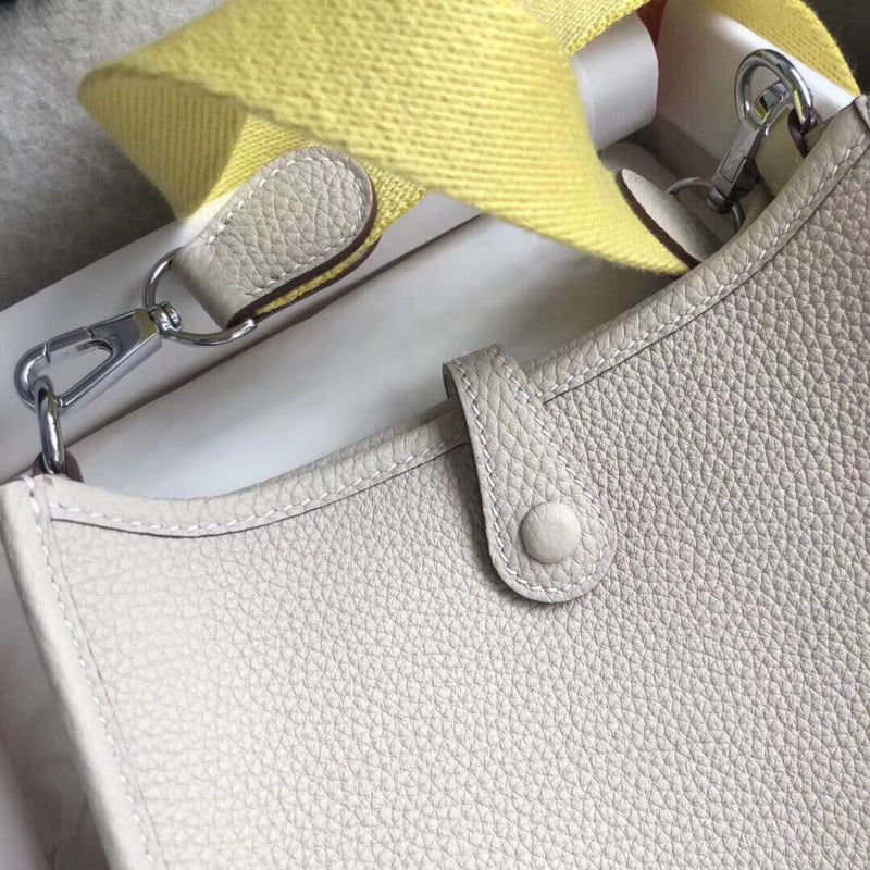 Luxurious Totes - Latest - 6836