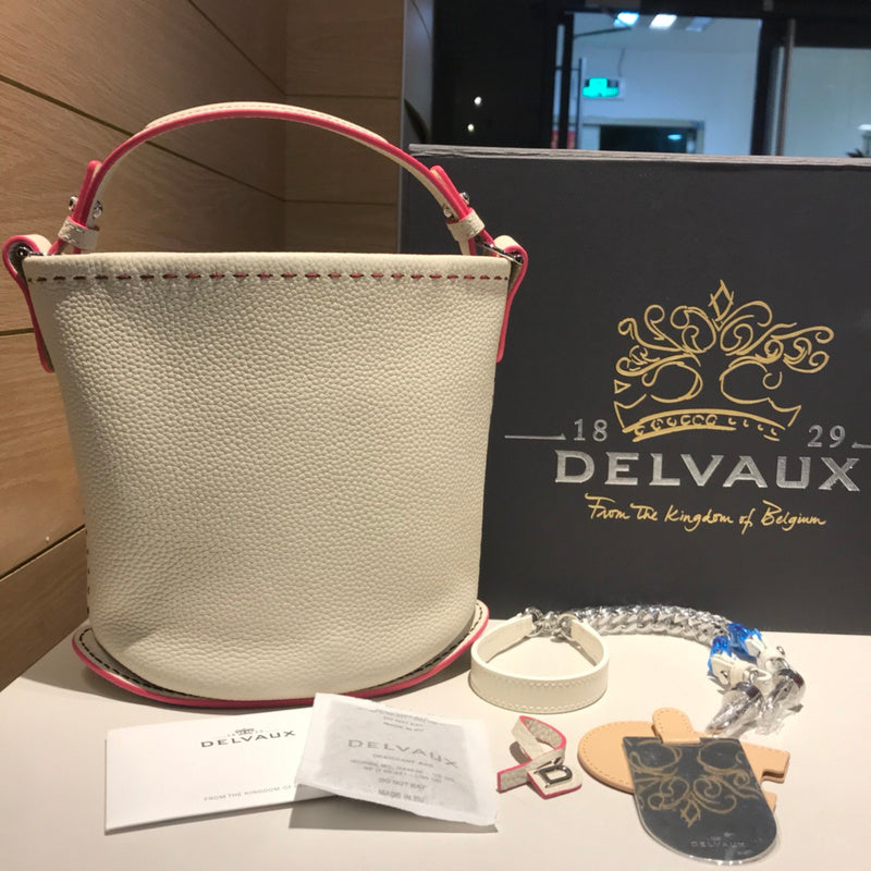 Luxurious Totes - Latest - 6084