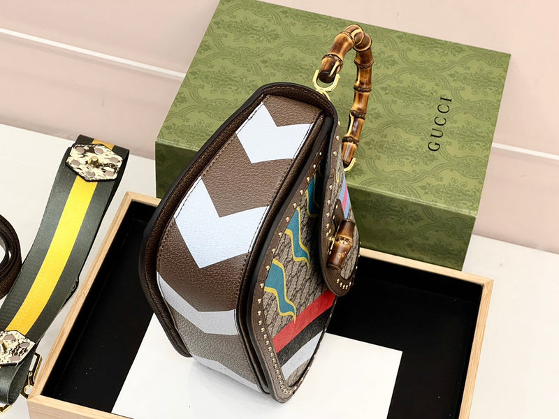 GUI - Luxurious Totes - 1153