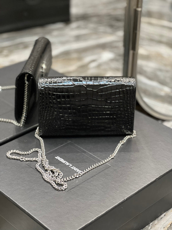 Luxurious Totes - Latest - 8229