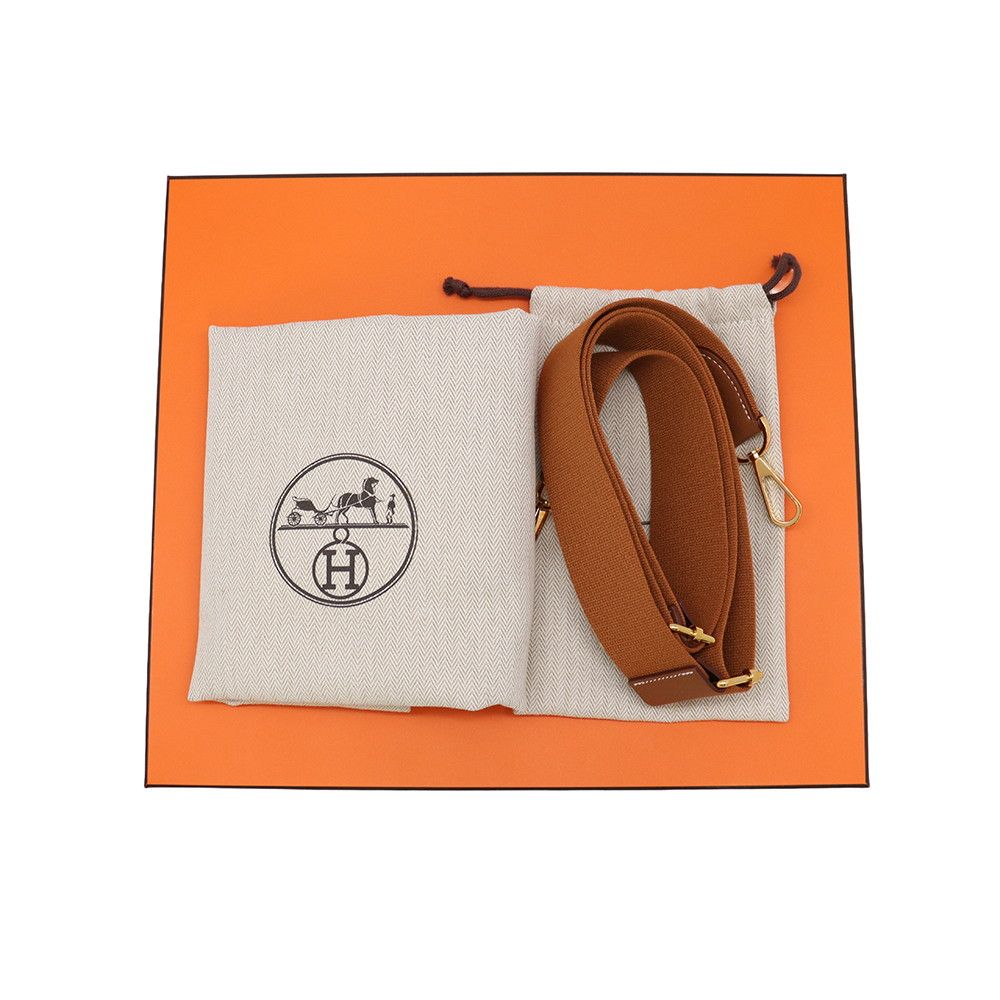 Hermes Shoulder Bag Evelyne 3 PM Gold Taurillon Clemence