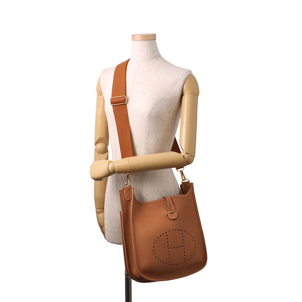 Hermes Shoulder Bag Evelyne 3 PM Gold Taurillon Clemence