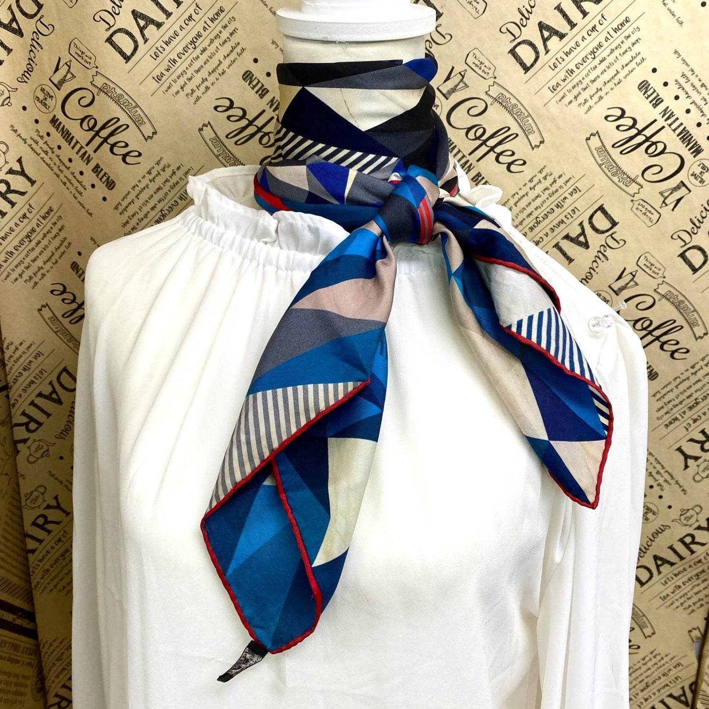 Hermes Scarf Carre 90 Play of Pegasus les Faceties