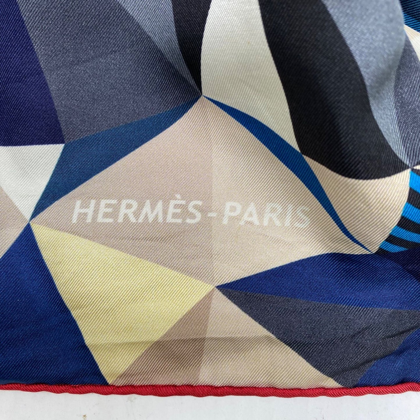 Hermes Scarf Carre 90 Play of Pegasus les Faceties
