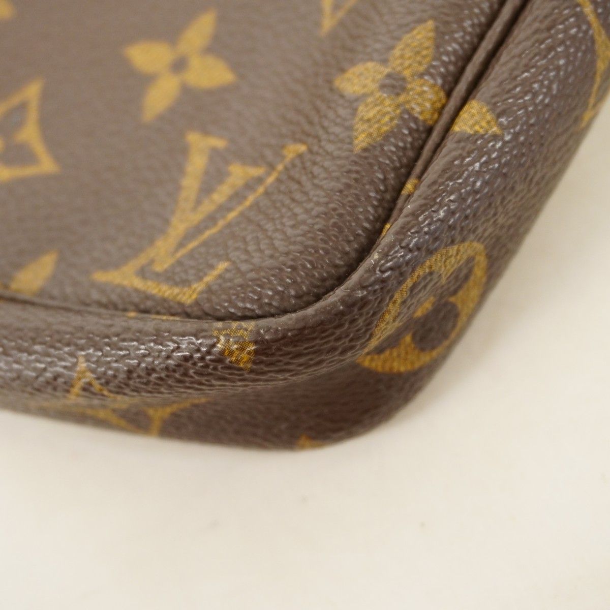 Louis Vuitton Pouch Monogram Pochette Brown