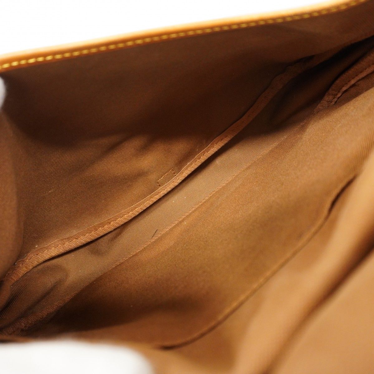 Louis Vuitton Shoulder Bag Monogram Saumur 30 Brown