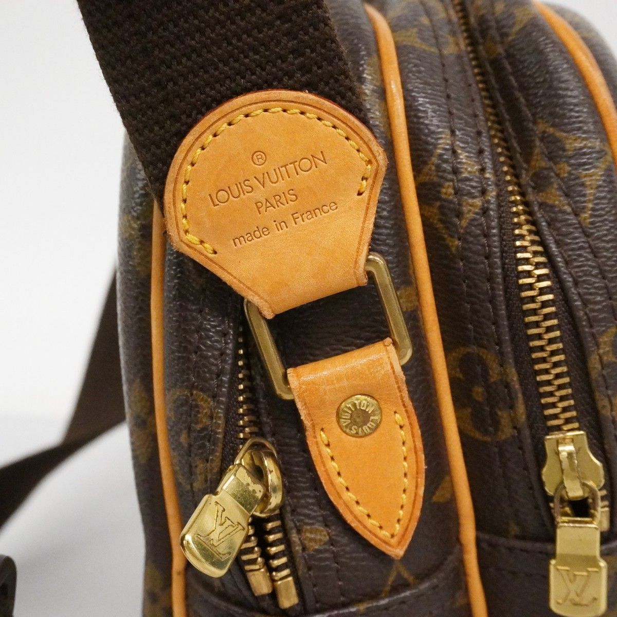Louis Vuitton Shoulder Bag Monogram Reporter PM Brown
