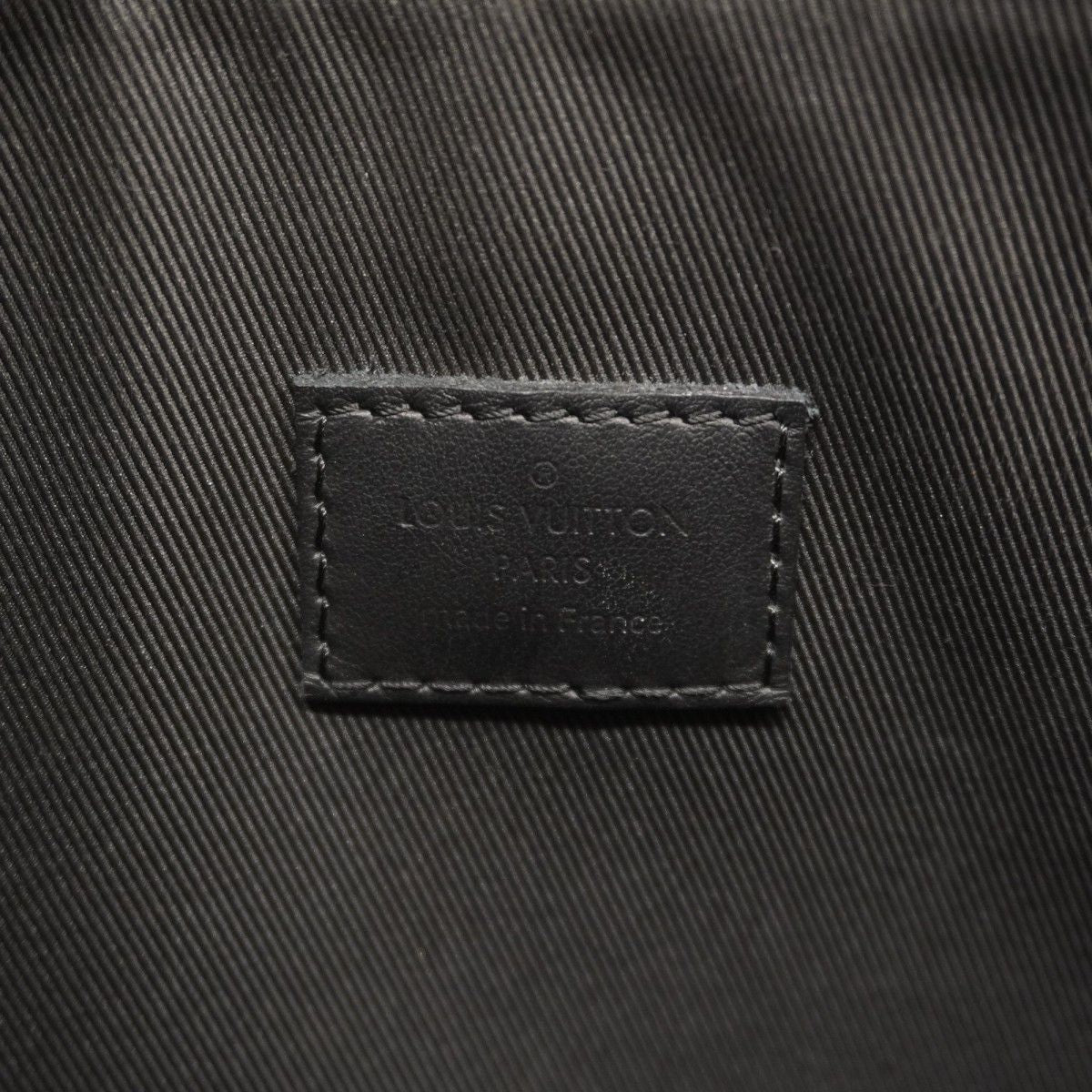 Louis Vuitton Clutch Aerogram Pochette iPad Noir