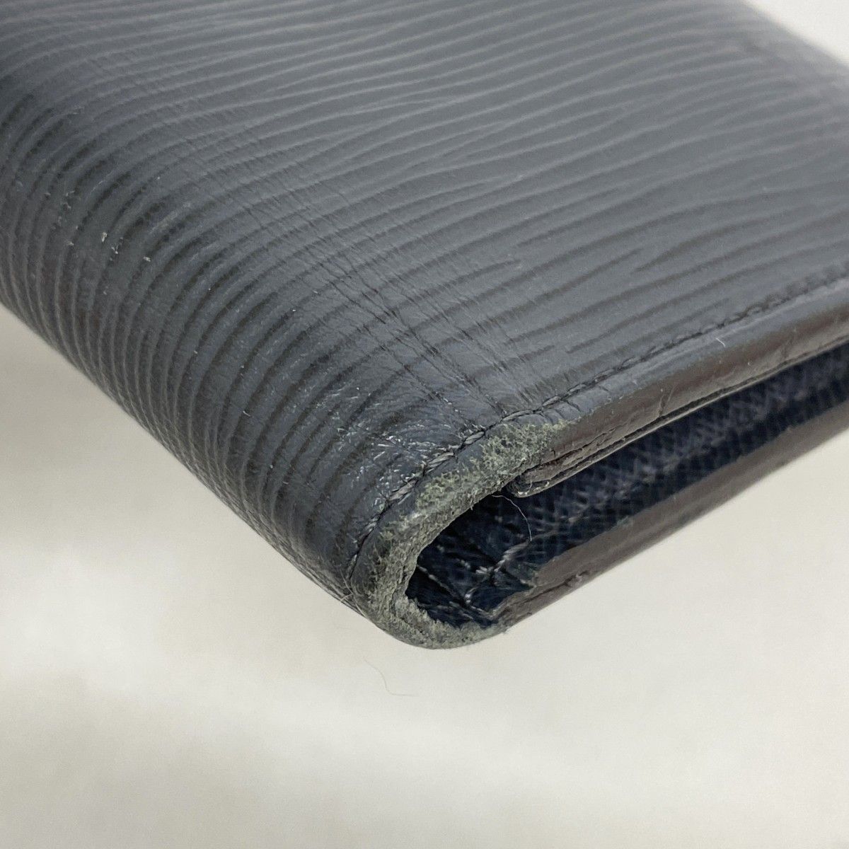 Louis Vuitton Wallet Epi Portefeuille Brazza Noir