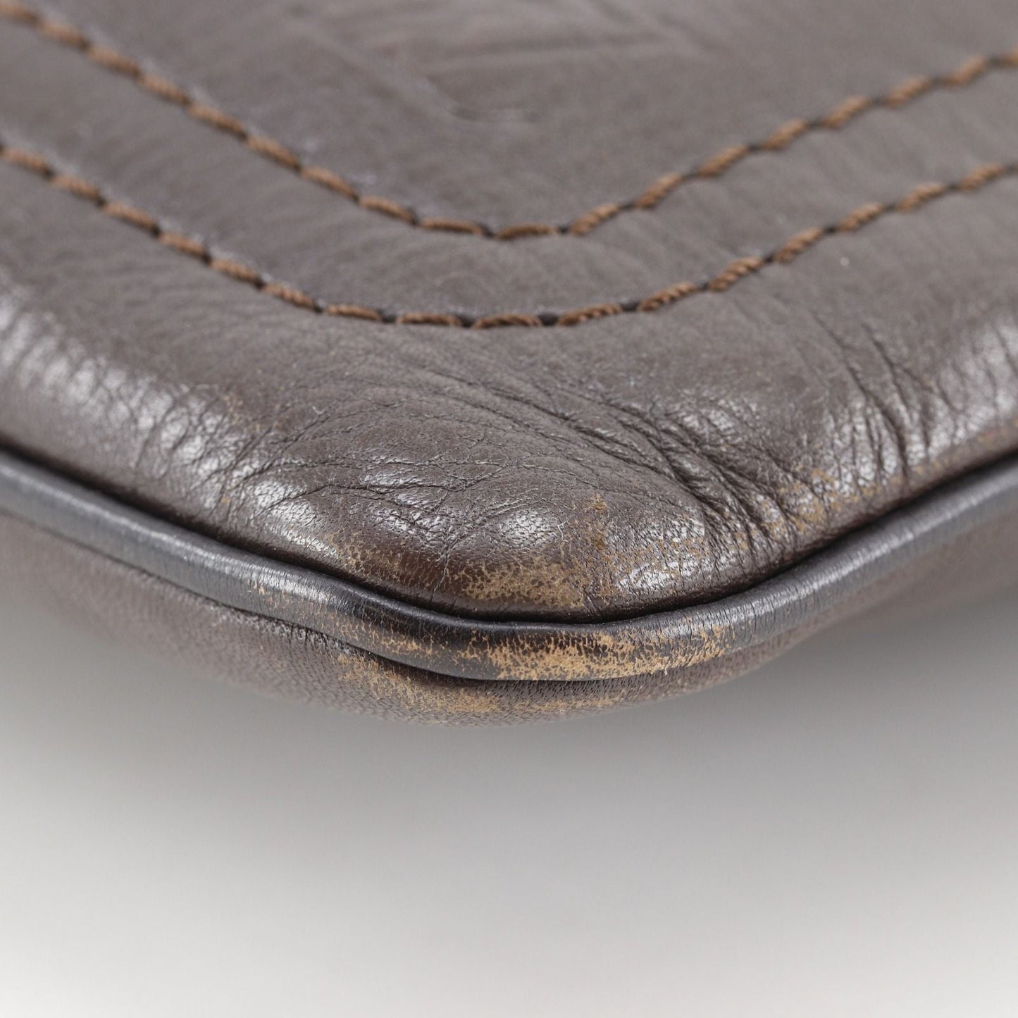 Louis Vuitton Pochette Shauni MM Utah Leather Cafe Brown Shoulder Bag