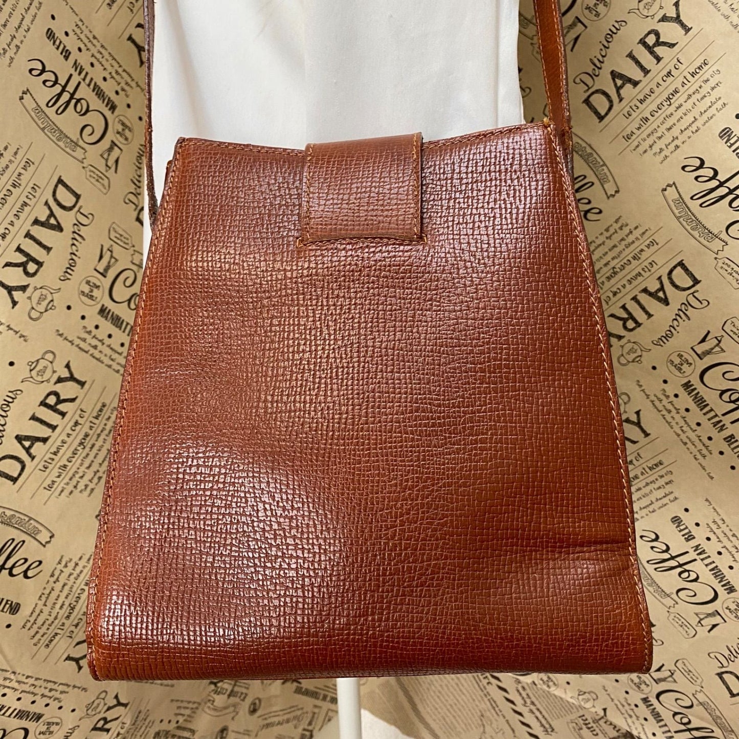 Loewe Handbag Shoulder Anagram Leather Brown Travel