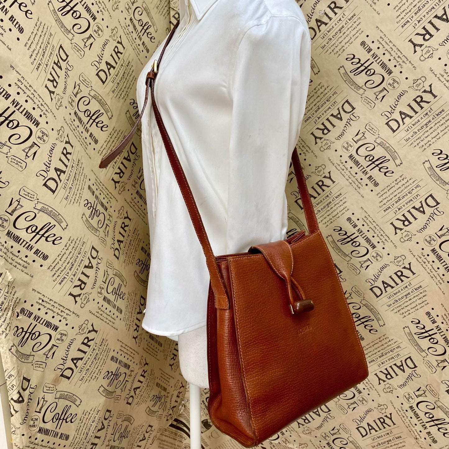 Loewe Handbag Shoulder Anagram Leather Brown Travel