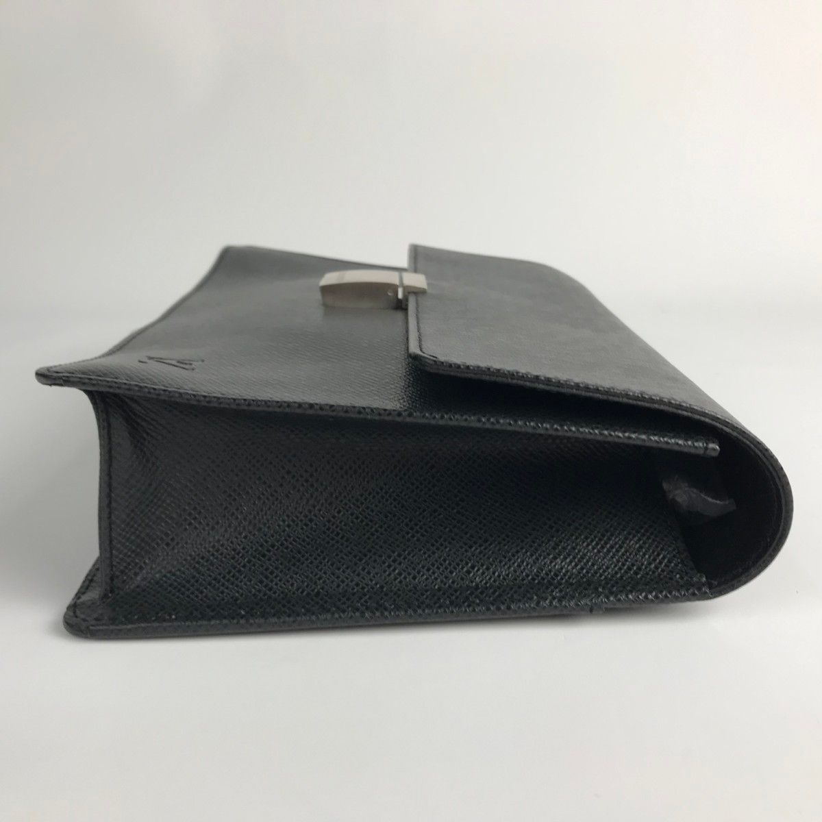 Louis Vuitton Second Bag Selenga Taiga Line Black