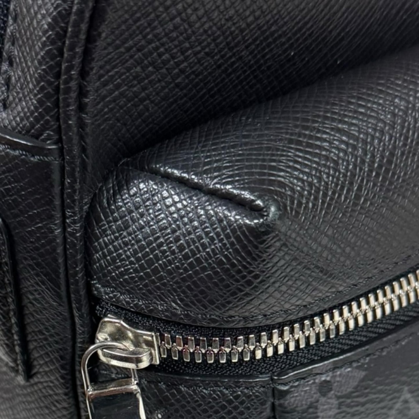 Louis Vuitton Outdoor Messenger PM Taigarama Shoulder Bag Taiga Leather Black