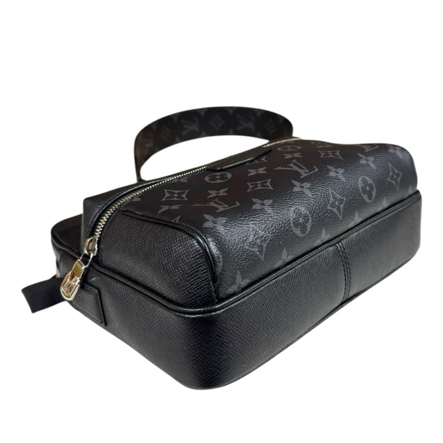 Louis Vuitton Outdoor Messenger PM Taigarama Shoulder Bag Taiga Leather Black