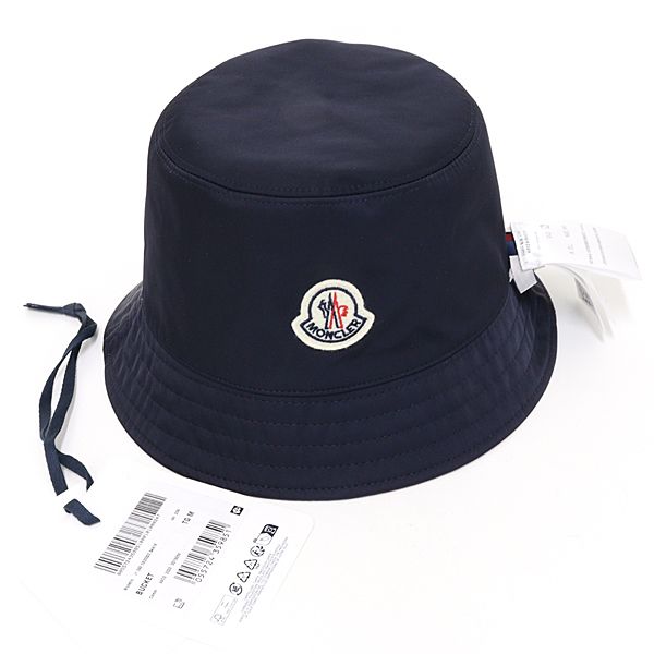 Moncler Bucket Hat Reversible Logo Patch Hat White Navy