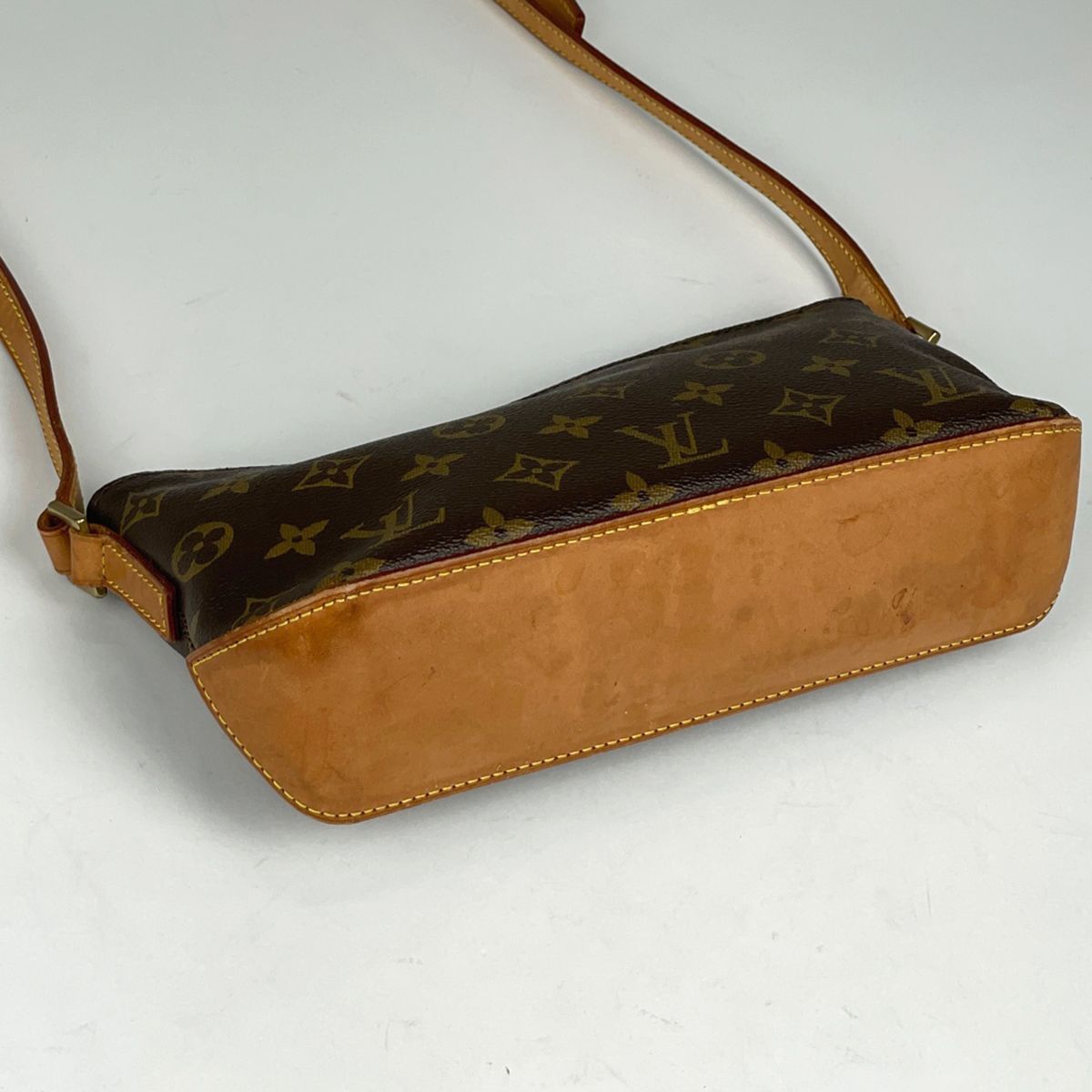 Louis Vuitton Trotteur Shoulder Bag Monogram Brown